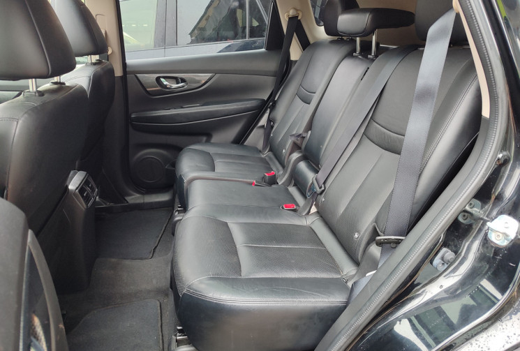 Nissan X-Trail 1.6 DCI 130CV Tekna / 5 Plc