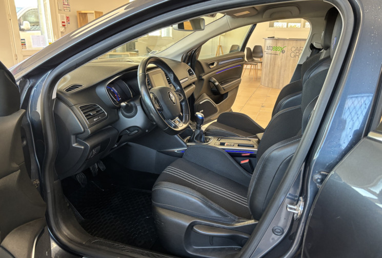 Renault Megane HATCHBACK 1.2 TCE 130 GT LINE / SUIVI COMPLET RENAULT