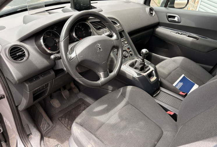 Peugeot 5008  I Phase 2 (T87) 1.6 HDi 115 cv