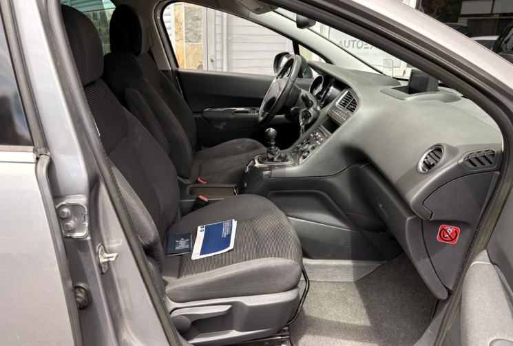 Peugeot 5008  I Phase 2 (T87) 1.6 HDi 115 cv