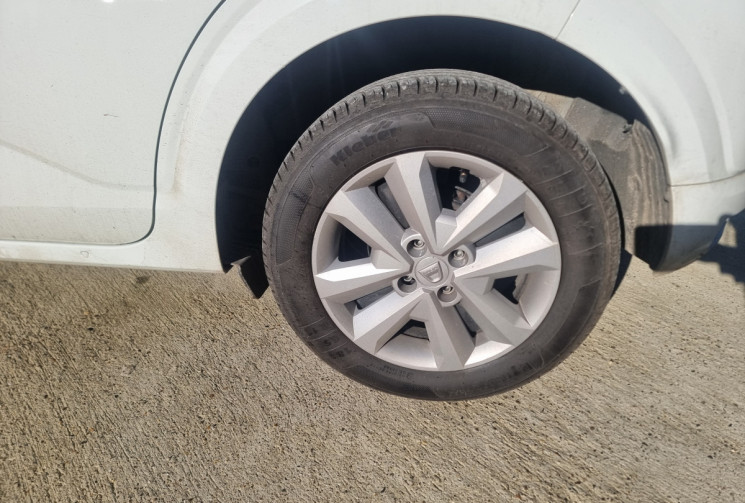 Dacia Sandero 1.0 SCE 65 CH ESSENTIEL