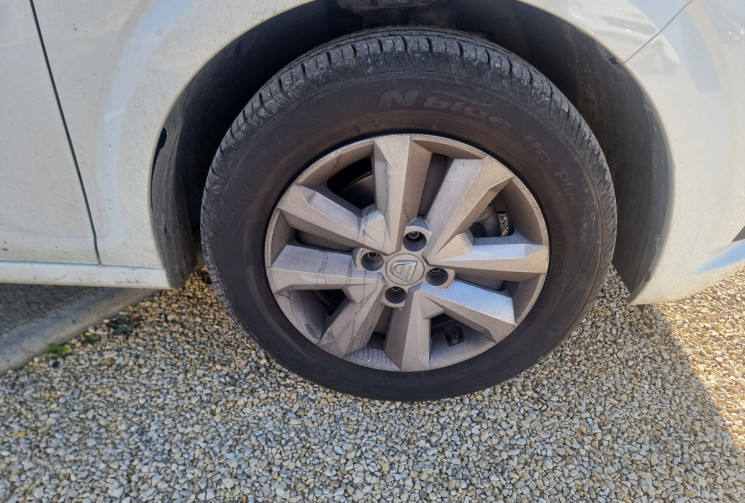 Dacia Sandero 1.0 SCE 65 CH ESSENTIEL