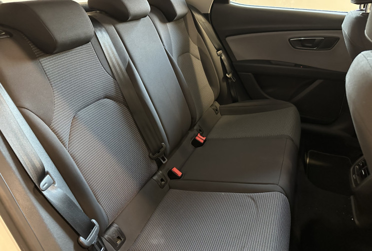 SEAT Leon III 1.6 TDI 115ch FAP Style / CarPlay