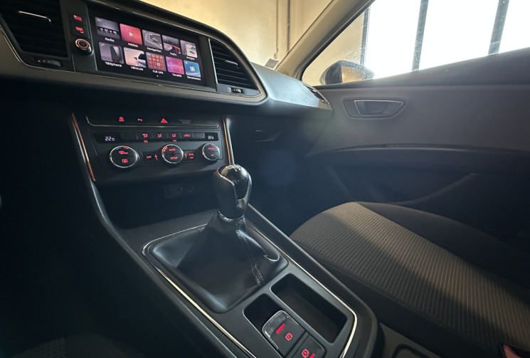 SEAT Leon III 1.6 TDI 115ch FAP Style / CarPlay