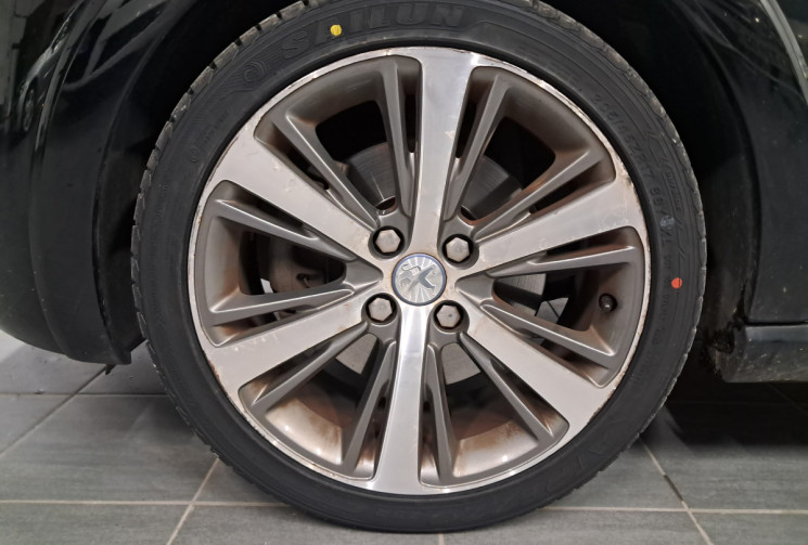 Peugeot 208 1.6 THP 156  XY -  HiFi JBL  - TBE - SUIVI GARAGE - GARANTIE 