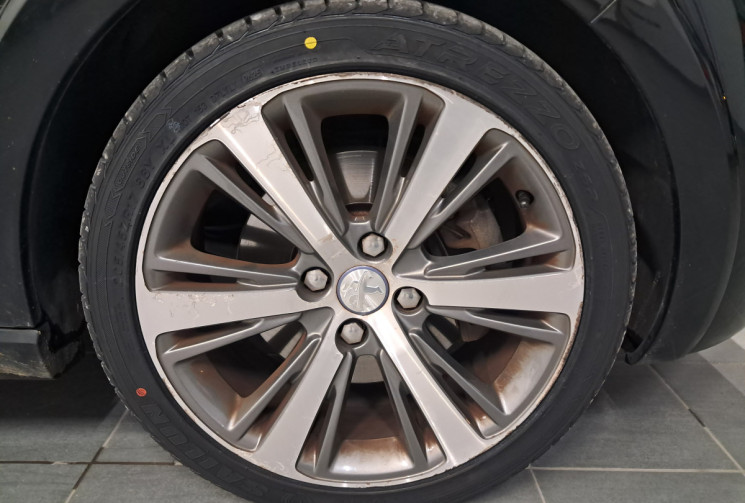 Peugeot 208 1.6 THP 156  XY -  HiFi JBL  - TBE - SUIVI GARAGE - GARANTIE 