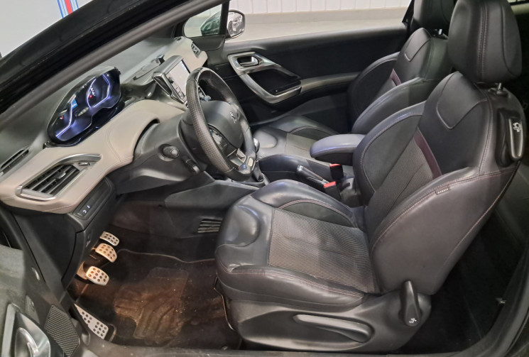 Peugeot 208 1.6 THP 156  XY -  HiFi JBL  - TBE - SUIVI GARAGE - GARANTIE 