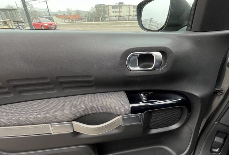 Citroën C4 CACTUS 1.2 VTi 82 cv