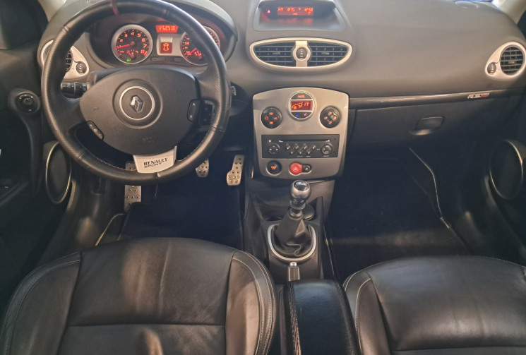 Renault Clio III phase 1 2.0 16v 200ch RS Luxe 3p - TBE - SUIVI GGE - GARANTIE  