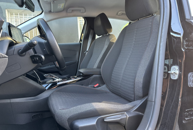 Peugeot 208 e208 100 kw 136 cv Active * ENTRETIEN A JOUR * CT OK * GARANTIE 6 MOIS