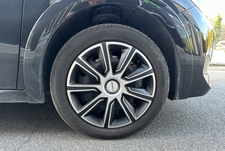 Peugeot 208 e208 100 kwh 136 cv Active * ENTRETIEN A JOUR * CT OK * GARANTIE 6 MOIS