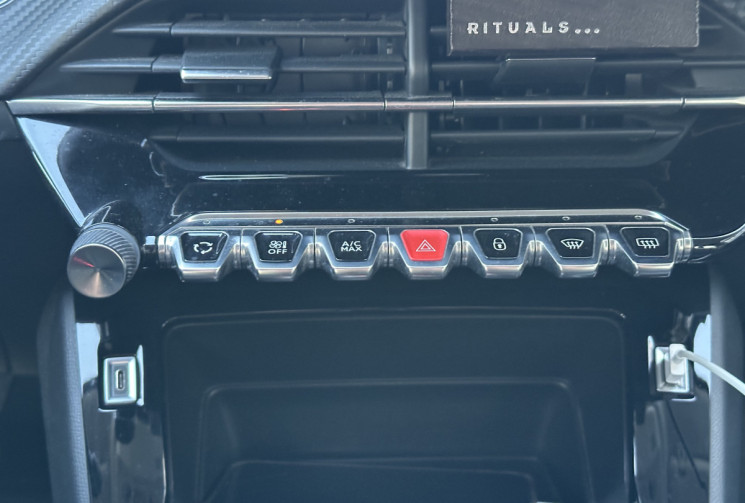 Peugeot 208 e208 100 kw 136 cv Active * ENTRETIEN A JOUR * CT OK * GARANTIE 6 MOIS