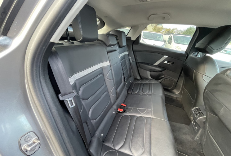 Citroën C4 1.5 BLUEHDI / 130 CH / SHINE PACK 