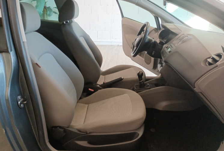 SEAT Ibiza IV Phase 2 HB 5 Portes 1.2 TSI 105 cv  