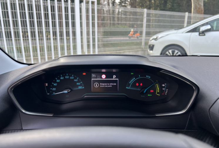 Peugeot 208 Active Business 54 kWh 156 / TVA Apparente / Seulement 4500 kms / Grande Autonomie 