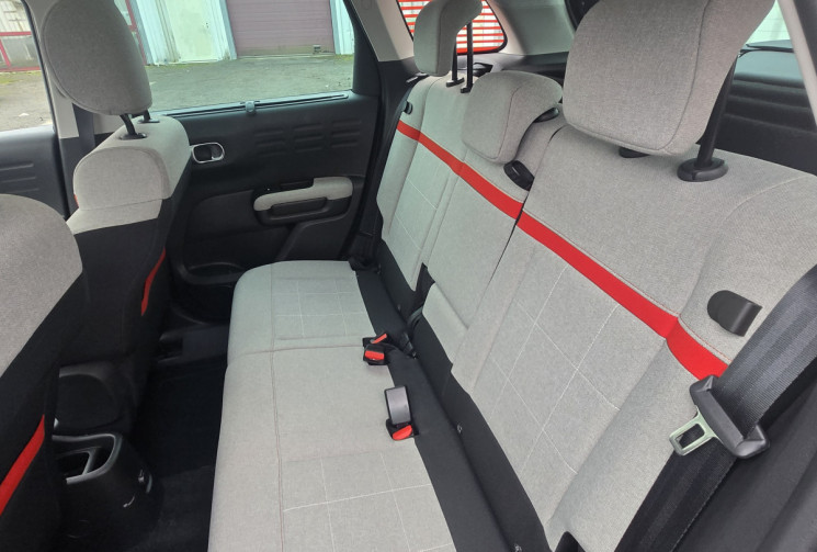 Citroën C3 Aircross PureTech 110ch S&S Shine * CARPLAY * TOIT OUVRANT PANO *DISTRIBUTION OK 