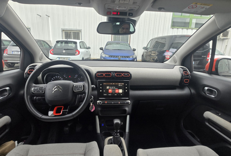 Citroën C3 Aircross 110ch S&S Shine * CARPLAY * TOIT OUVRANT PANO *DISTRIBUTION OK 