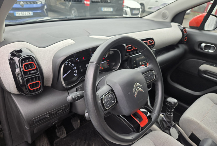 Citroën C3 Aircross PureTech 110ch S&S Shine * CARPLAY * TOIT OUVRANT PANO *DISTRIBUTION OK 