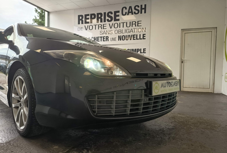 Renault LAGUNA III COUPE 2.0 DCI 150CV MOTEUR A CHAINE ETAT GENERAL RARE