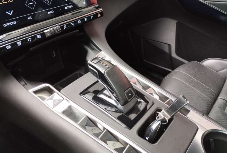 DS DS 7 Crossback 2.0 BlueHDi 180 S&S Automatique EAT8 Grand-Chic Opéra