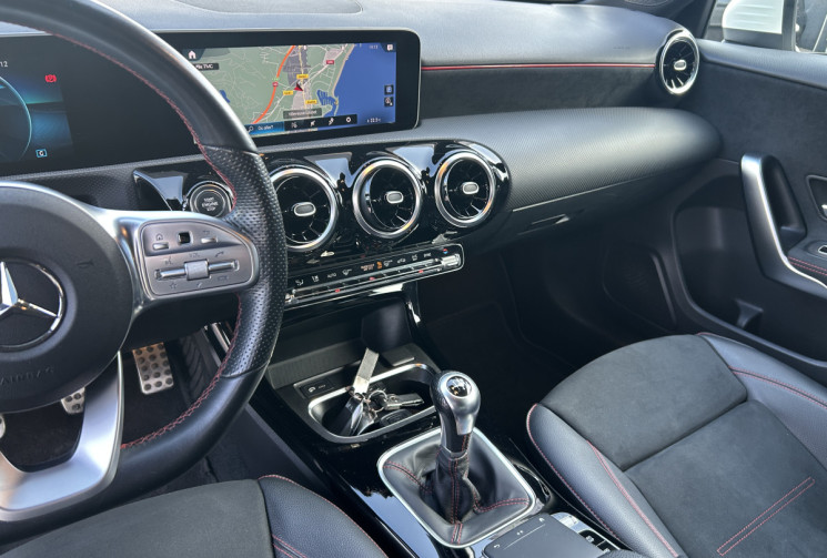 Mercedes Classe A IV 180 D 116 Ch AMG LINE * FEUX LED * CAMERA ARRIERE