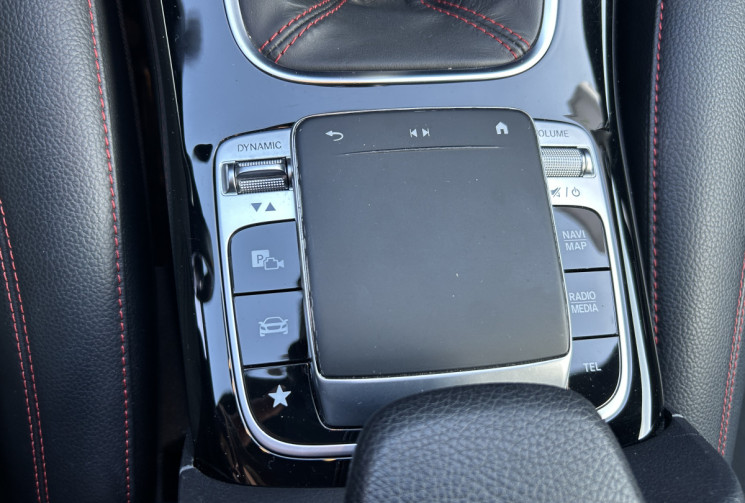 Mercedes Classe A IV 180 D 116 Ch AMG LINE * FEUX LED * CAMERA ARRIERE