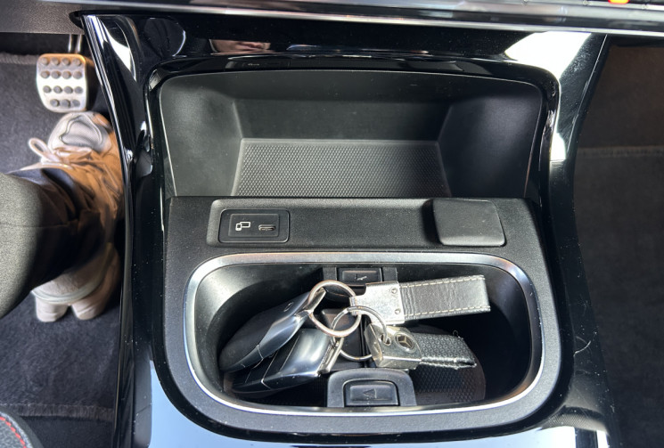 Mercedes Classe A IV 180 D 116 Ch AMG LINE * FEUX LED * CAMERA ARRIERE