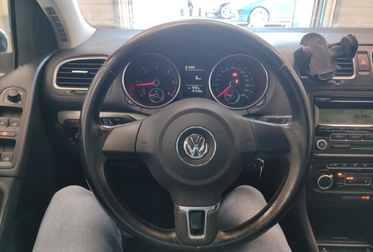 Volkswagen Golf VI 1.6 TDI 105 TRENDLINE