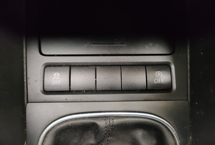 Volkswagen Golf VI 1.6 TDI 105 TRENDLINE