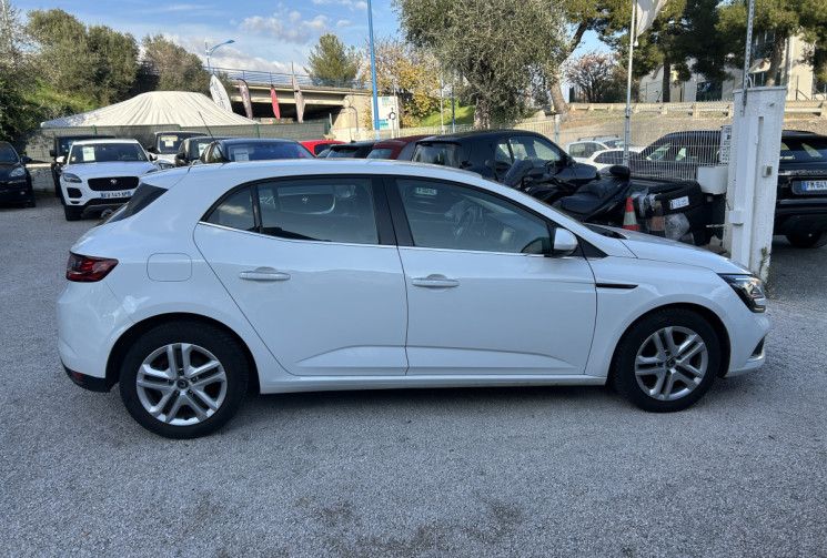 Renault Megane IV 1.5 DCI 115 Ch BLUE BUSINESS