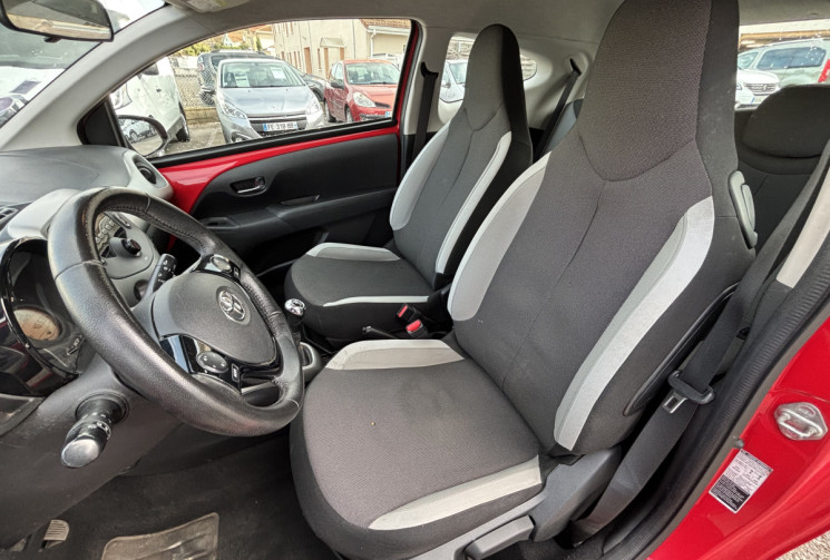 Toyota Aygo 1.0 / 69 CH / X 