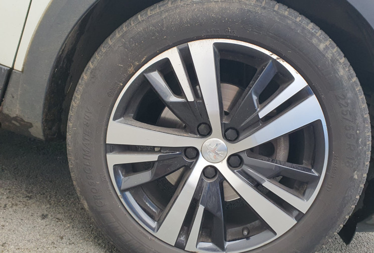 Peugeot 3008 1.5 BlueHDi EAT8 130 cv ALLURE