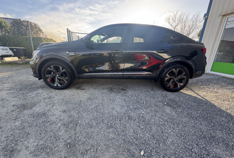 Renault Arkana TCe 140 MHEV R.S. Line