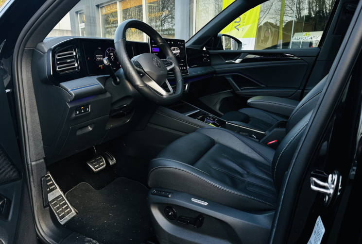 Volkswagen Tiguan 2.0 TDI 150 R-Line DSG7 Toit pano / intérieur cuir