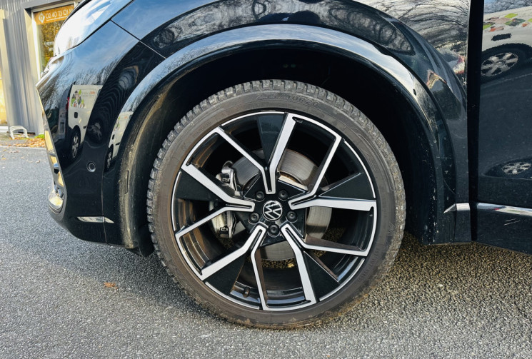 Volkswagen Tiguan 2.0 TDI 150 R-Line DSG7 Toit pano / intérieur cuir