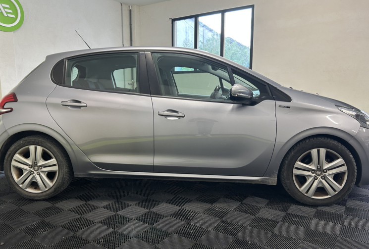 Peugeot 208 1.5 BlueHDi E6.c Signature BVM5 