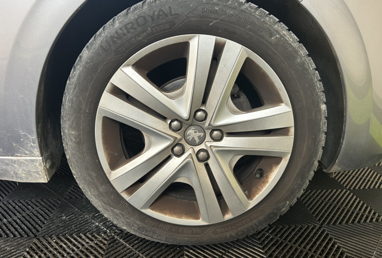 Peugeot 208 1.5 BlueHDi E6.c Signature BVM5 