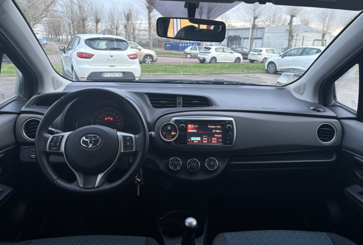 Toyota Yaris 1.0 VVTI 5 PORTES DYNAMIC