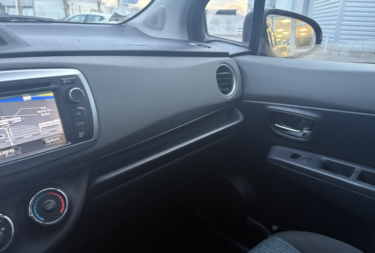 Toyota Yaris 1.0 VVTI 5 PORTES DYNAMIC