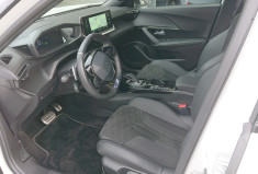 Peugeot 2008 1.2  PureTech 155 S&S GT Pack EAT8 / 1° Main