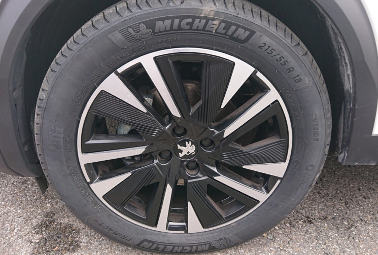 Peugeot 2008 1.2  PureTech 155 S&S GT Pack EAT8 / 1° Main