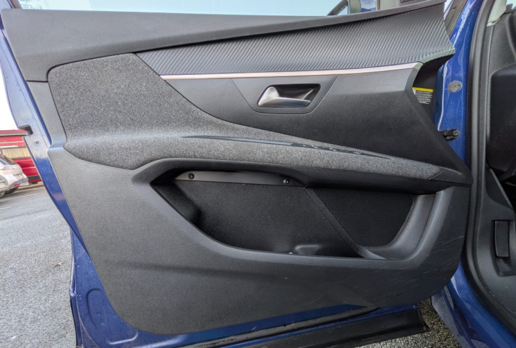 Peugeot 3008 II 1.2  EAT8 130 ALLURE / COURROIE DE DISTRIBUTION NEUVE / BON ETAT / GARANTIE 12 MOIS