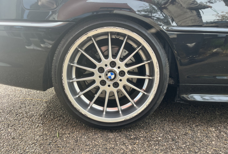 BMW SERIE 3 COUPE RHD 330ci Pack M 231cv e46 Luxe 330 Sport BA