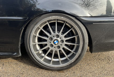 BMW SERIE 3 COUPE RHD 330ci Pack M 231cv e46 Luxe 330 Sport BA