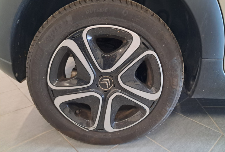 Citroën C3 III 1.2  110 S&S BVM6  FeelPack -1ER MAIN- TBE - SUIVI CITROEN - GARANTIE