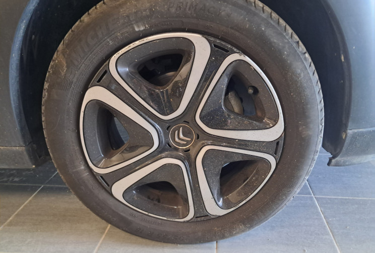 Citroën C3 III 1.2 110 BVM6  FeelPack -1ER MAIN - SUIVI CITROEN 