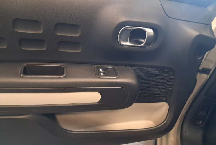 Citroën C3 III 1.2  110 S&S BVM6  FeelPack -1ER MAIN- TBE - SUIVI CITROEN - CT VIERGE GARANTIE