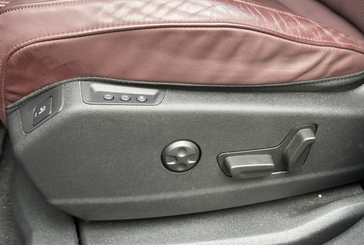 DS DS 7 Crossback La Premiere 1.6 THP 225 ch EAT8 / Entretien complet / Carplay / Camera / Cuir 