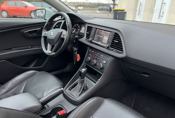 SEAT Leon ST X-Perience 2.0 TDI 4Drive DSG6 S&S 184 CH Boîte auto