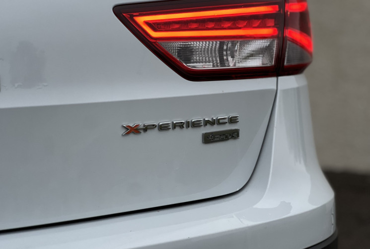 SEAT Leon ST X-Perience 2.0 TDI 4Drive DSG6 S&S 184 CH Boîte auto